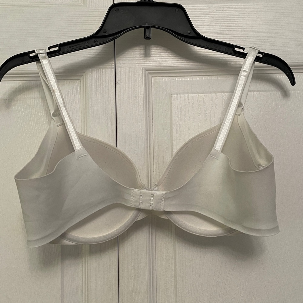 New with Tags Off Warner’s NO SIDE EFFECTS Underwire Bra 36C Great Condition - Picture 3 of 13
